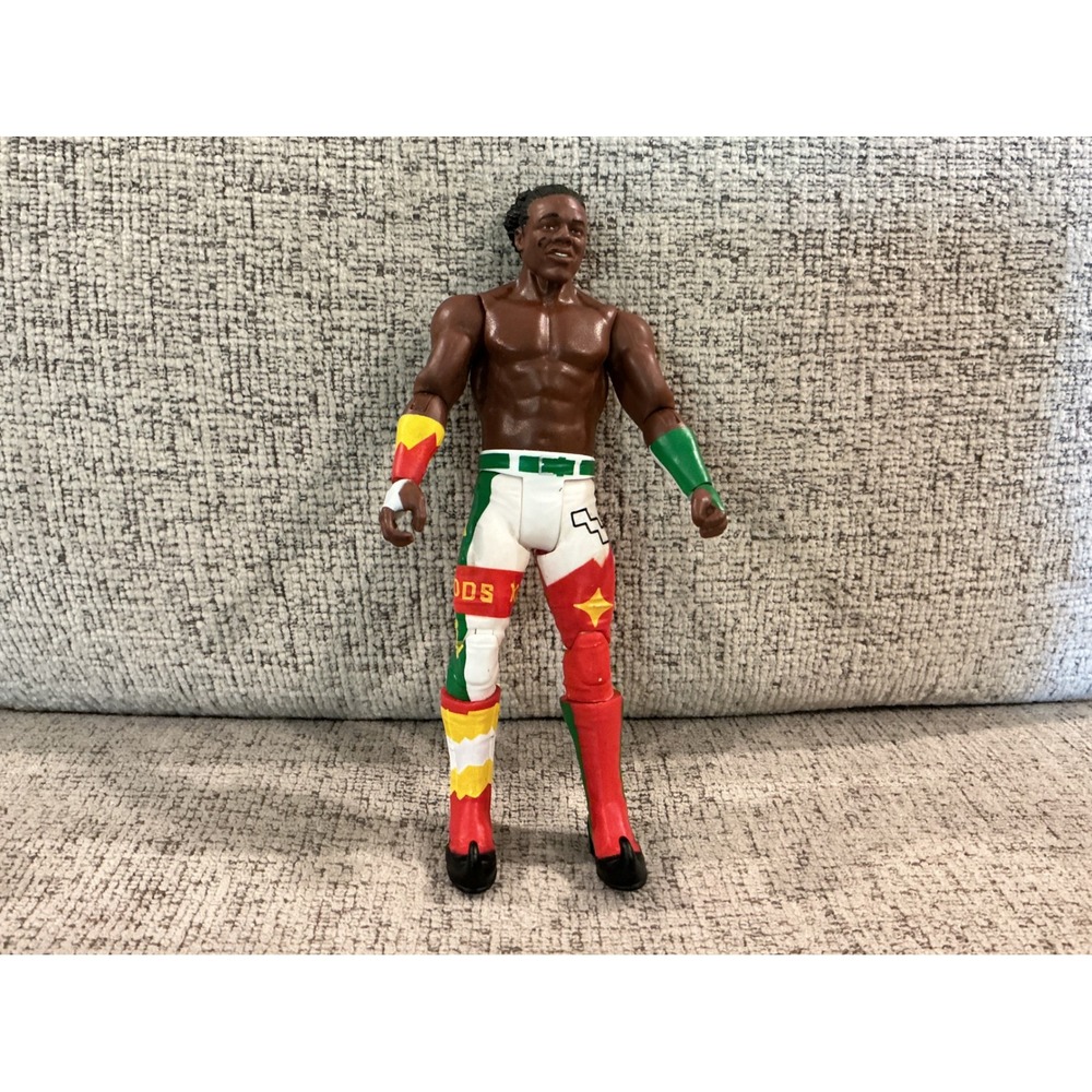 Mattel WWE Xavier Woods The New Day Action Figure Red White Green 7 Inch